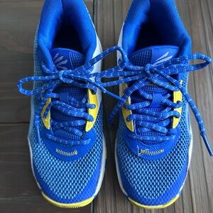 Under Armour Kids Shoes - Blue and Yellow